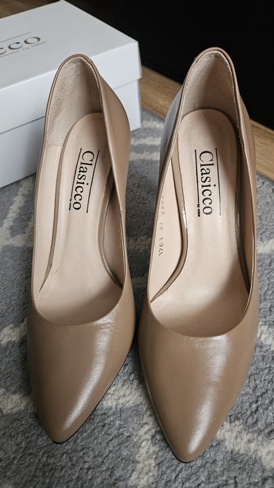 Czółenka Clasicco 37.5 tofu