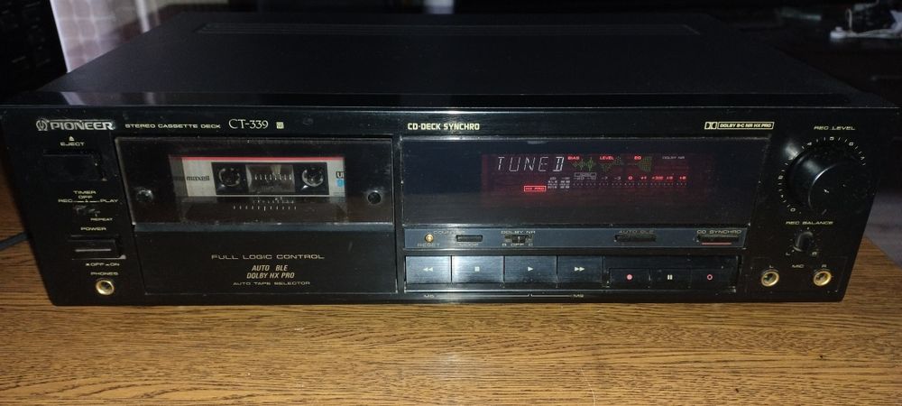 Magnetofon Pioneer CT-339