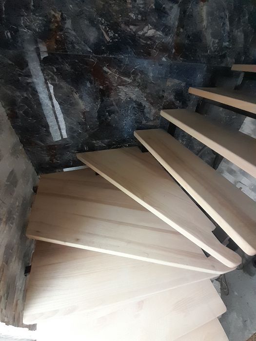 Schody na konstrukcje metalowe