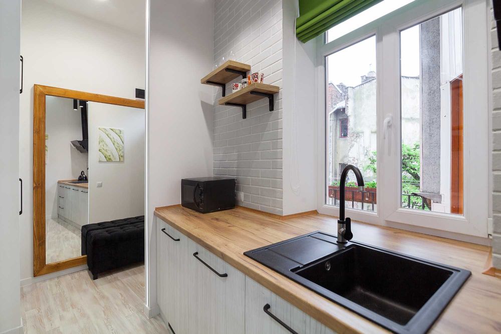 Апартаменти в центрі Львова на Гусяк 8