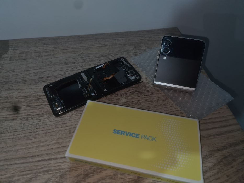 Zflip 3 256g/8 ram com caixa