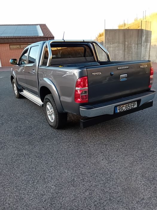 Toyota Hilux 2.5
