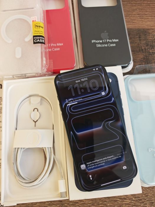 iPhone 17 Pro Max 6.9" 256GB Azul Seminovo, C/Garantia Aceito Retomas
