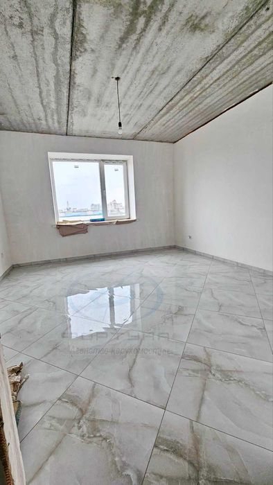 ЕОСЕЛЯ! Інвестиція в МАЙБУТНЄ-2 кім.кв з майже РЕМОНТОМ  в ЖК Сімейний