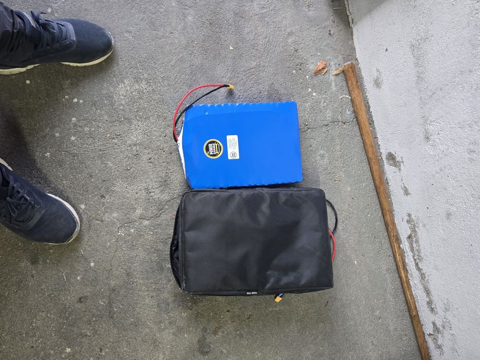 Bateria composta para trotinete, ou moto electrica 60 v, 35 Ah