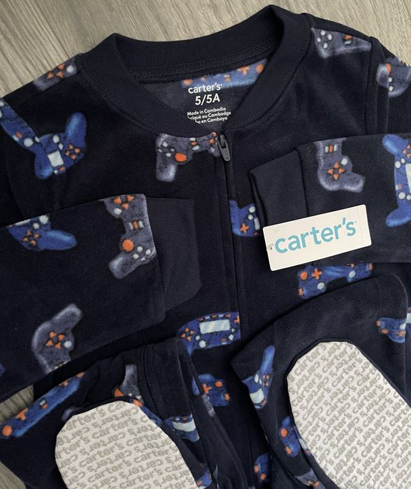 Флісовий чоловічок піжама Carter’s, на 5 років (105-110 см), НОВИЙ.