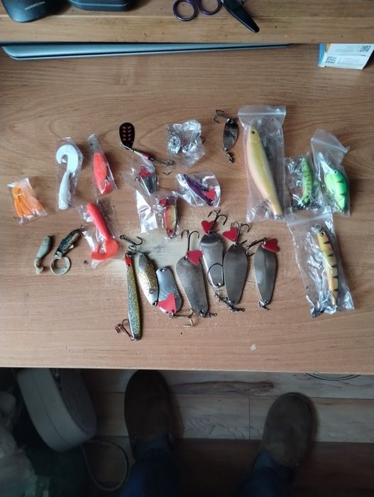 Akcesoria wędkarskie.