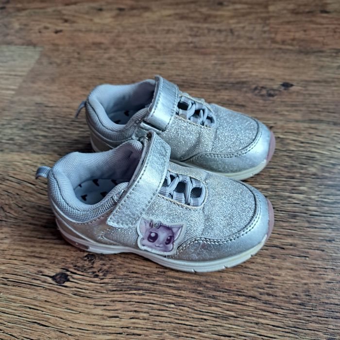 Buty dziewczęce rozmiar 24