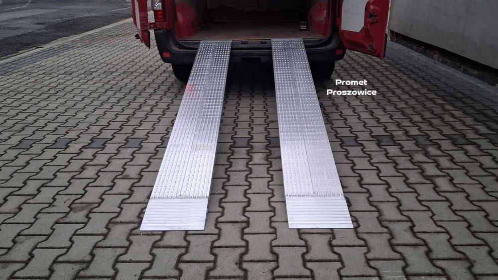 Najazdy Aluminiowe 235 x 32cm Panelowe 1,6-2,6T Podjazdy Bus Przyczepa