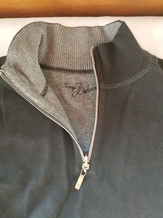 Светр бренду Tommy Bahamas