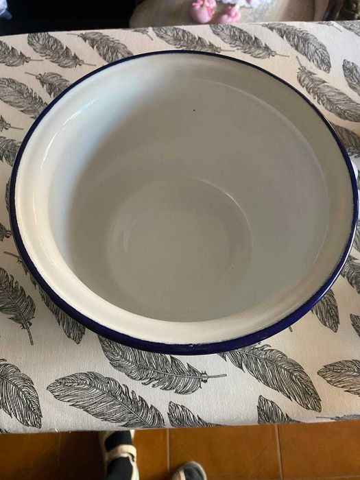 Bacio /penico esmalte vintage flores