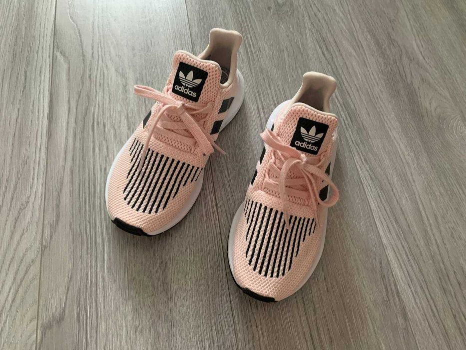 Кросівки Adidas 32 Оригінал