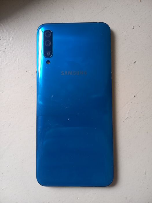 Samsung a50 на запчастини
