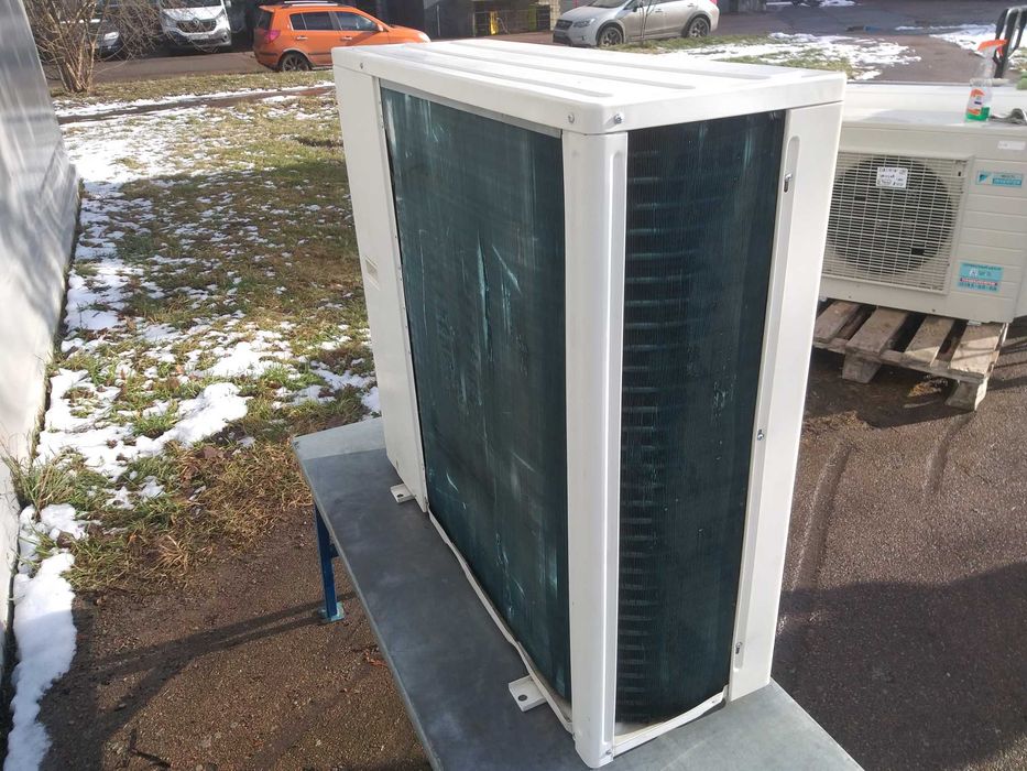 Midea MSG-36HR на 110 м² Наружный блок кондиционера On/Off