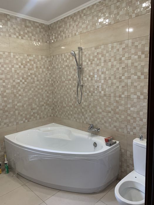 Здам окремий невеликий будинок у р-ні ботанічного саду зі всіма зручн.