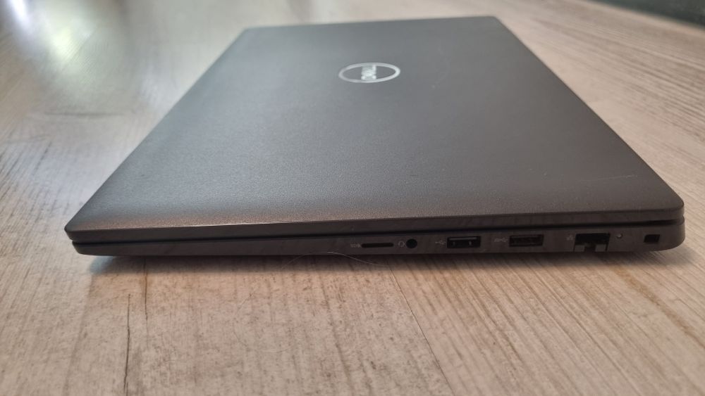 Dell 3520/I5-1135G7/DDR-32/SSDM2-512/Відеокарта IRIS