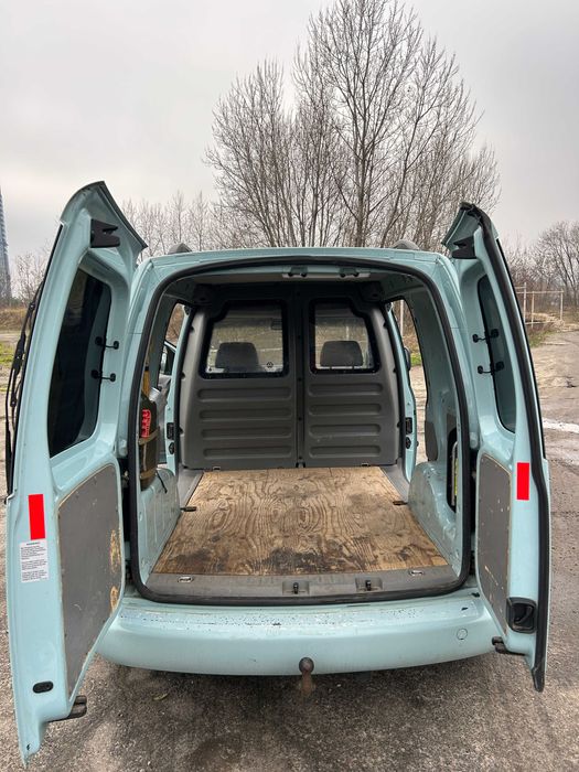 VW Caddy Вантажний 1.9TDi Автомат