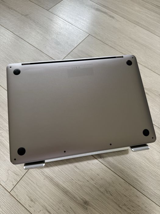 100% АКБ / ГАРАНТІЯ Macbook pro 2017 (2018) i5/16/512GB