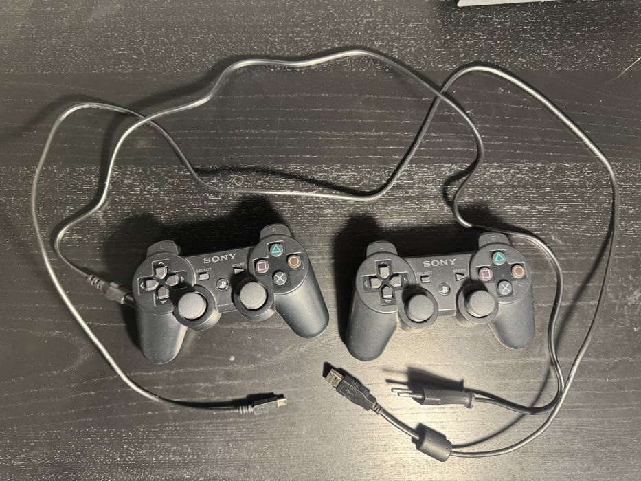 PlayStation 3 Super Slim z grami w zestawie