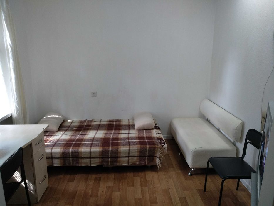 Своя 2к квартира без комиссии, Ивашкевича,10 свободна, Сильпо, метро