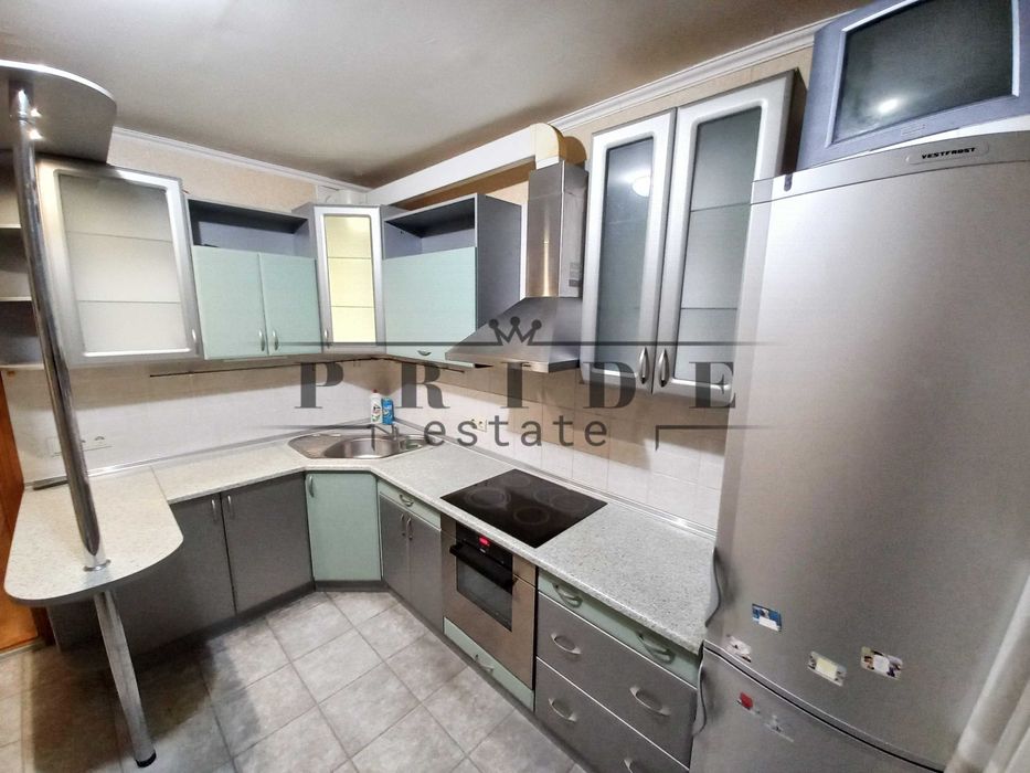 Продаж двокімнатної квартири, Троєщина, Червоної Калини 91 в