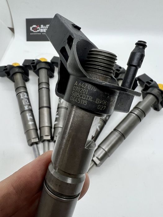 Форсунка 0445115027 0445115064  Mercedes 3,0 901-906 2006-2010