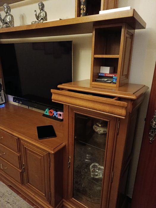 Móvel de sala /c mesa de centro !