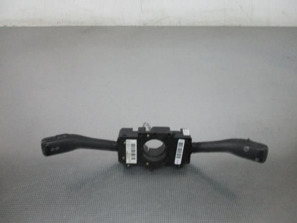 Conjunto / manetes de luzes e limpa vidros AUDI TT (8N3)
