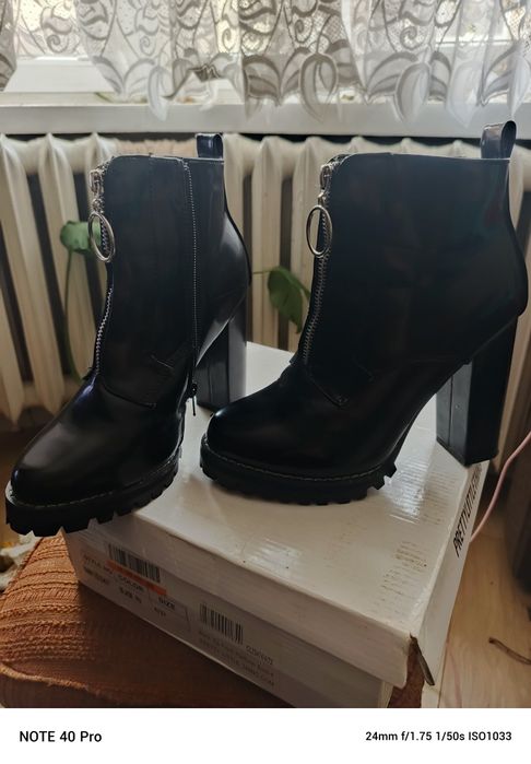 botki damskie pretty little thing 37