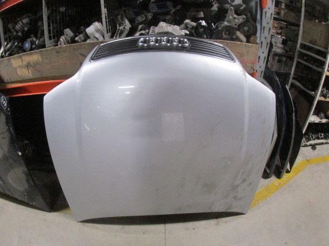 Capot AUDI A6 (4B2, C5)