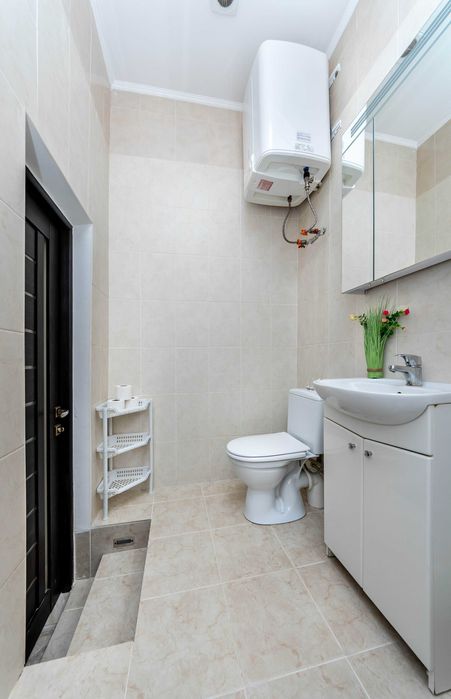 4к вул Костельна 5, м Майдан. Хрещатик