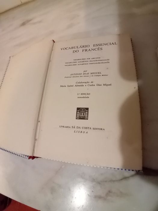 Conjunto de 2 Livros Vocabulário e Dicionário de Bolso Francês