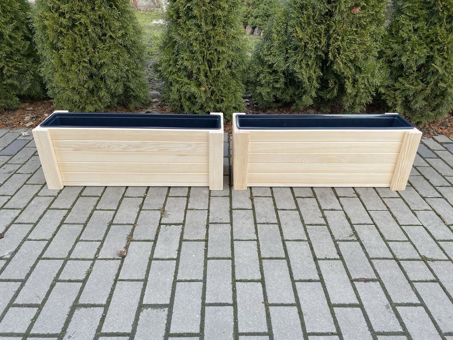 Donice drewniane z wkładem plastikowym