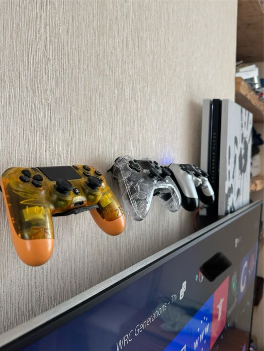 PS 4 Pro 1tb limited