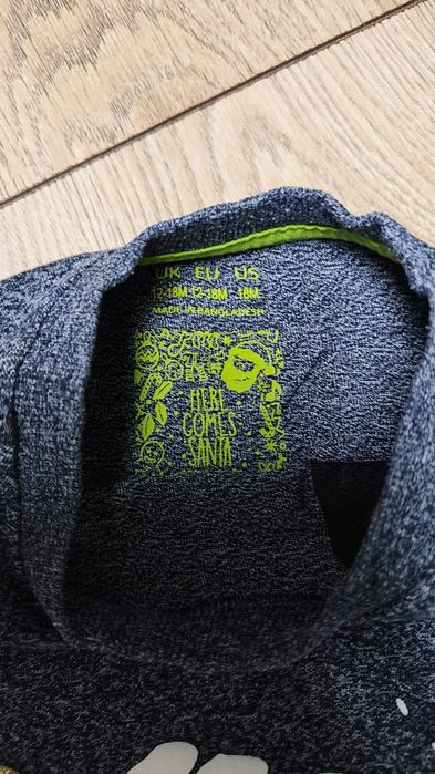 Sweterek świąteczny rozmiar 86