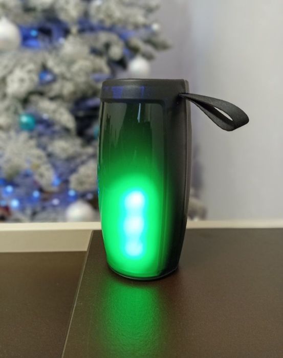 Портативна колонка, акустична система, сабуфер, якісне освітлення!