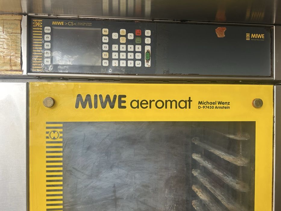 Хлібопіч для пекарні