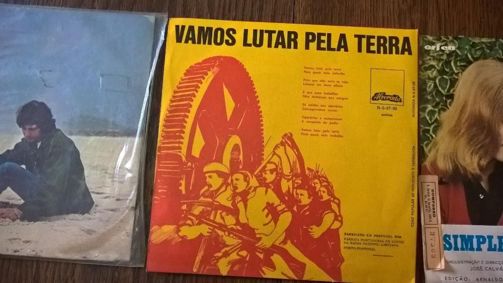 Discos de vinil antigos (singles)