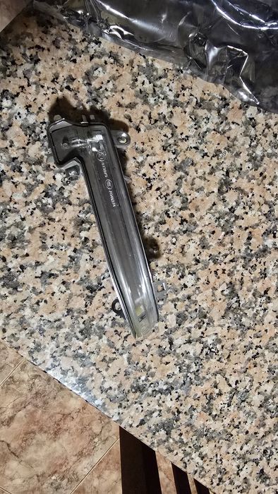 Piscas originais bmw f20