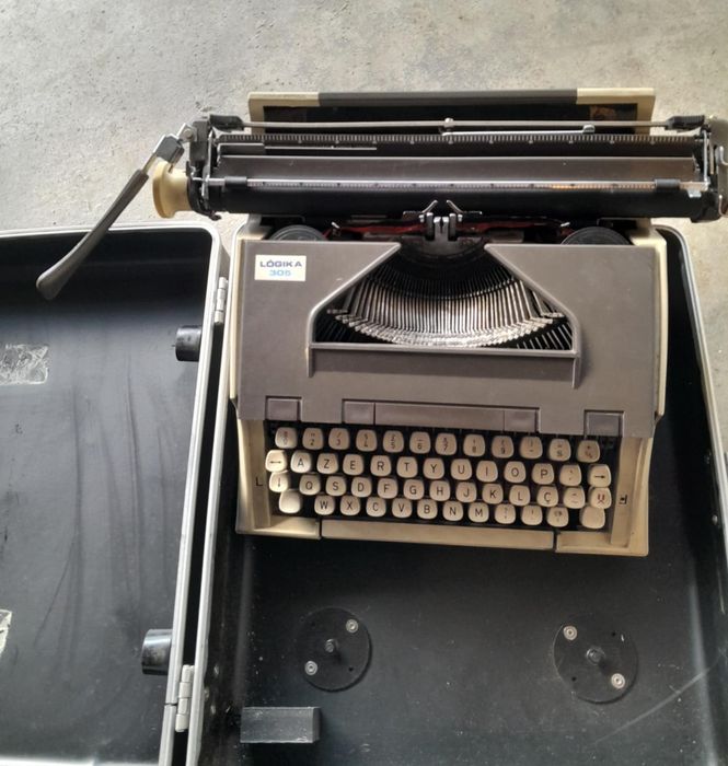 Máquinas de escrever antiga