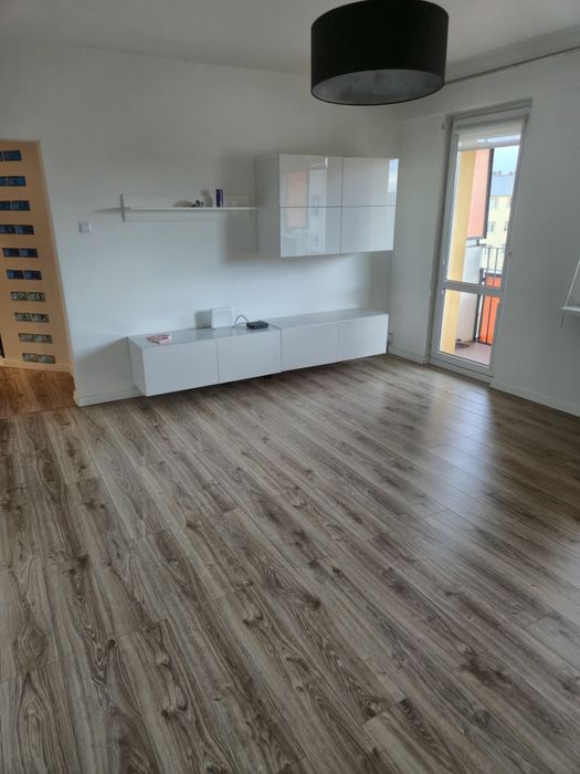 4 sztuki szafek wiszących IKEA BESTÅ