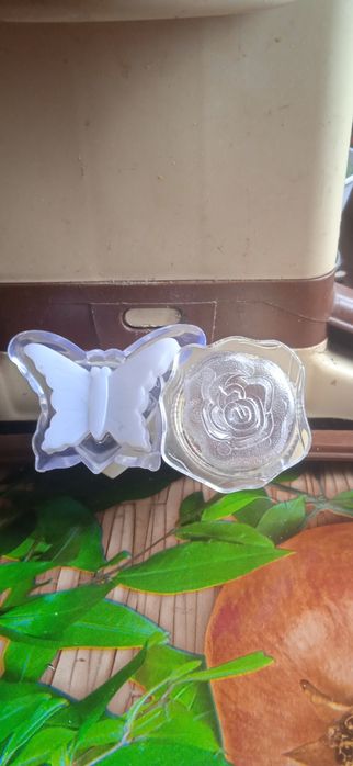 Продам светильники