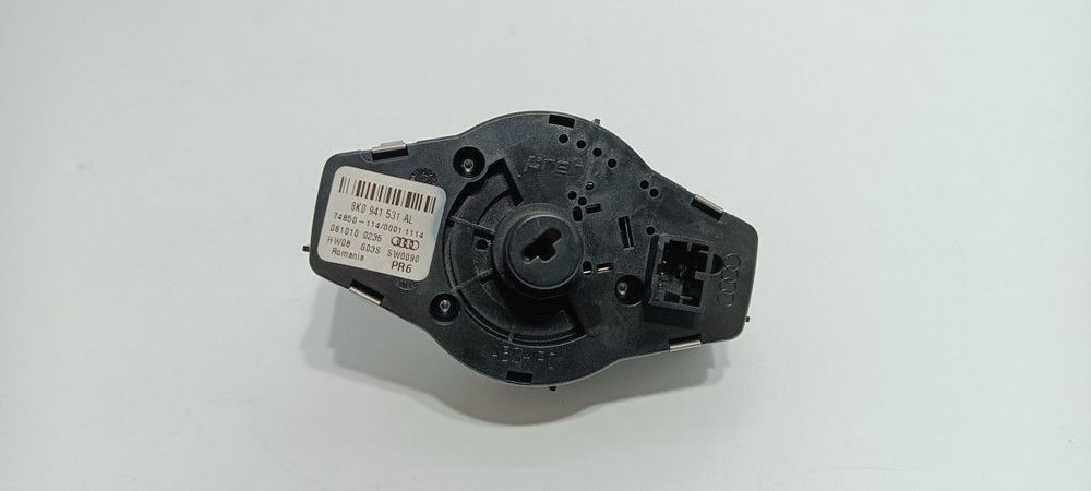 COMANDO DAS LUZES AUDI A4 BER. (B8) E