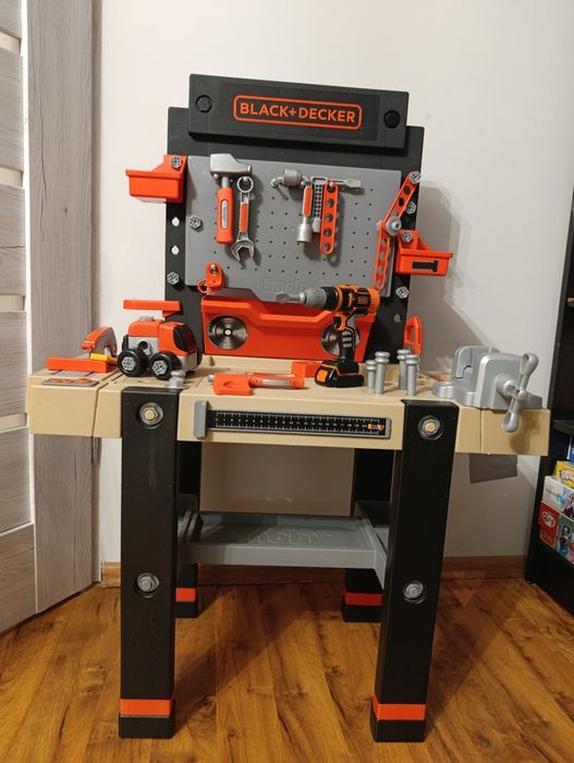Warsztat Black+Decker Bricolo Center