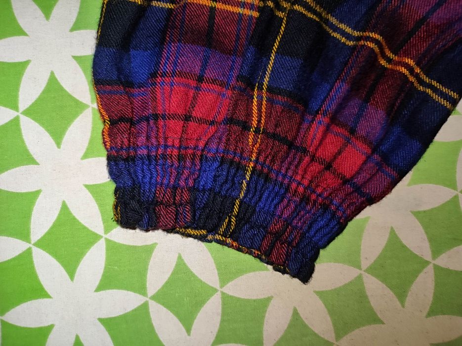 Blusa em excelente estado da marca Lanidor