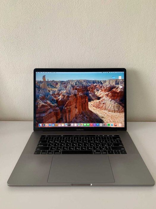 MacBook Pro 15 2018 i7, 16Gb, 500Gb