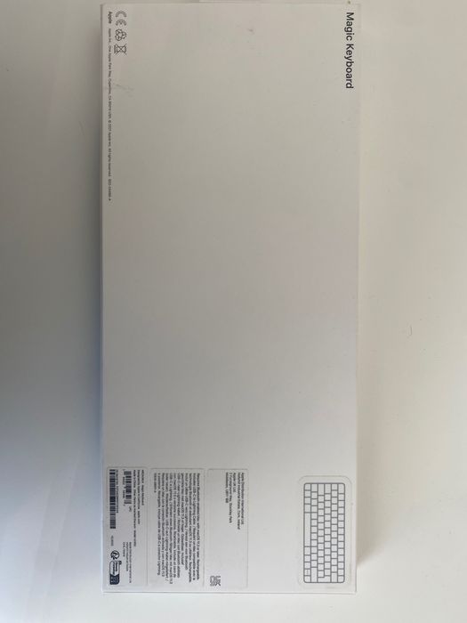 Apple Magic Keyboard A2450 - NOVO na caixa