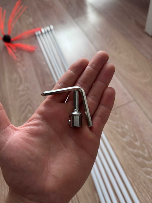 Długa 6-metrowa lanca do czyszczenia komina ze szczotką na wkrętarke