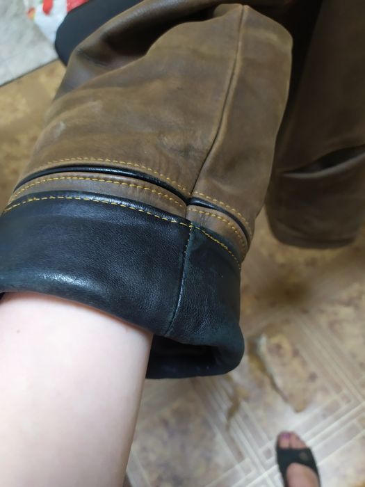 Продам  кожанку мужскую зимнюю