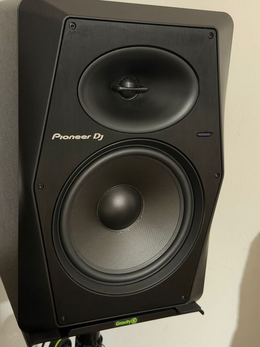 Monitores Pioneer VM-80